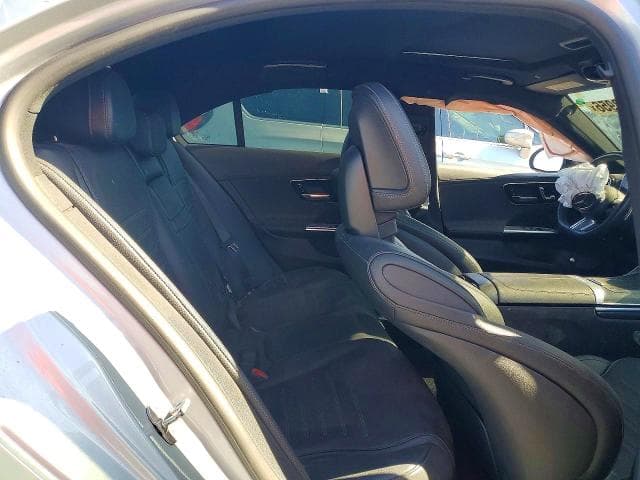 2023 MERCEDES-BENZ C 300 300 10