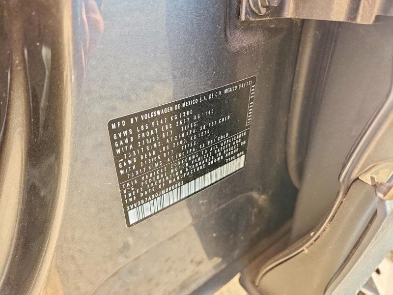 2018 VOLKSWAGEN TIGUAN SE 13