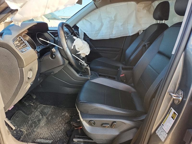 2018 VOLKSWAGEN TIGUAN SE 7