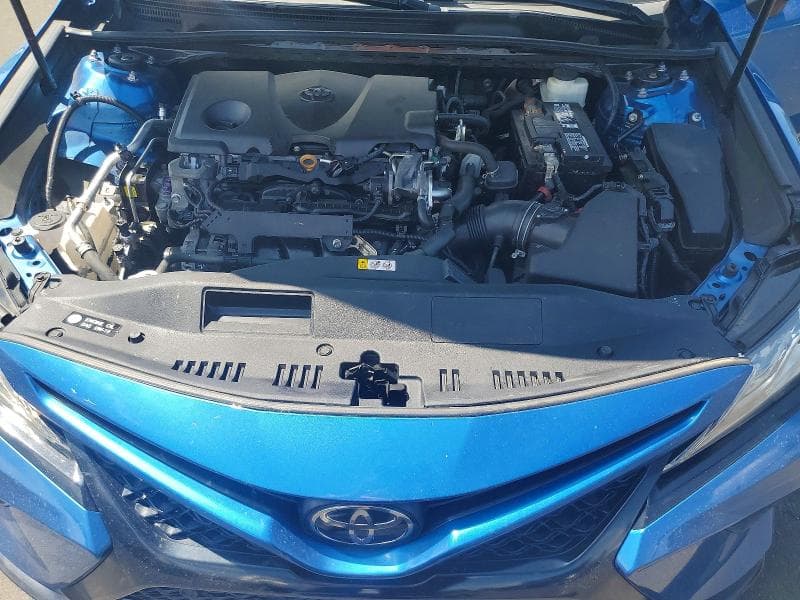 2018 TOYOTA CAMRY XSE 11