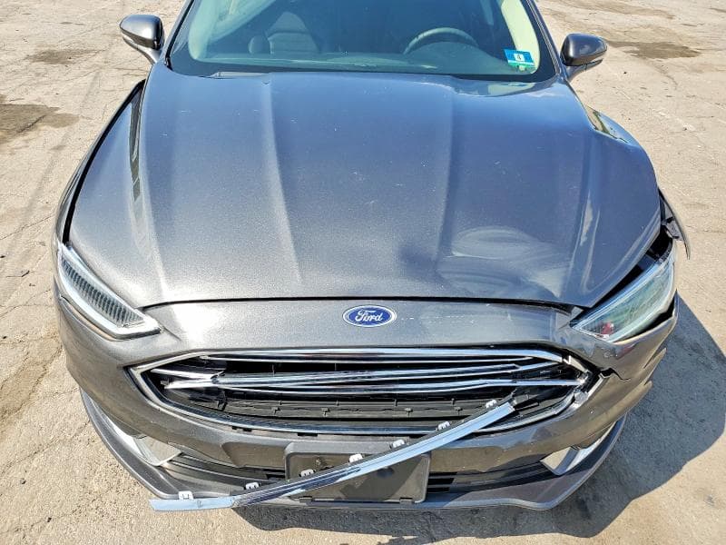 2018 FORD FUSION SE 11