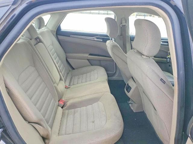 2019 FORD FUSION SE 10