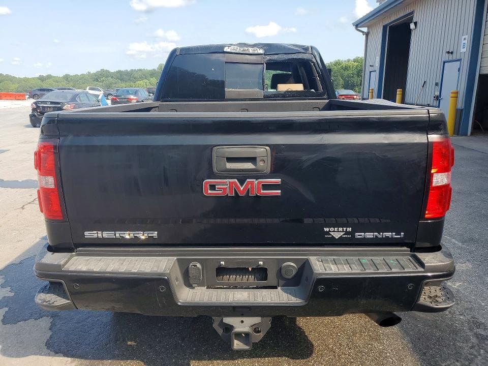 2017 GMC SIERRA K2500 DENALI 6