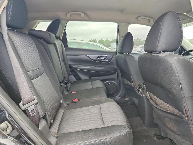 2018 NISSAN ROGUE SV 11