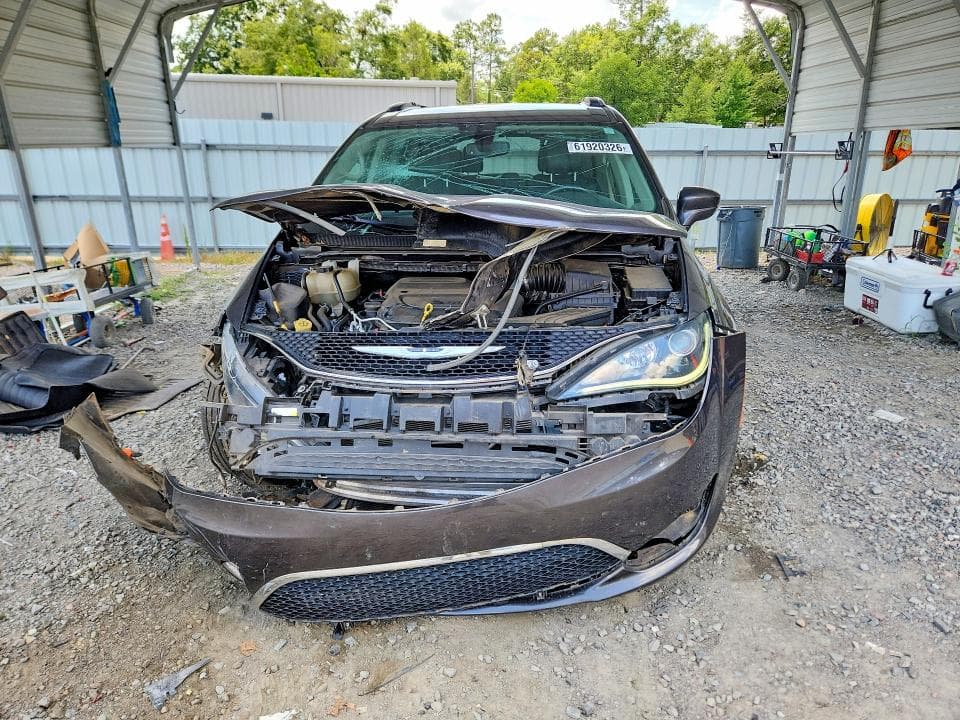 2020 CHRYSLER PACIFICA TOURING L 5