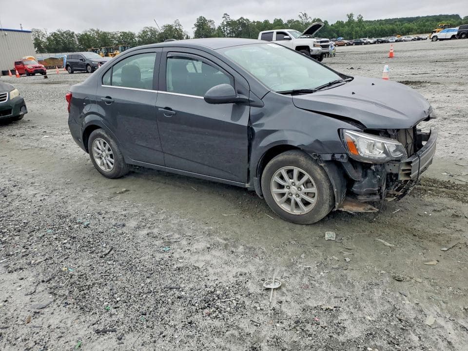 2017 CHEVROLET SONIC LT 4