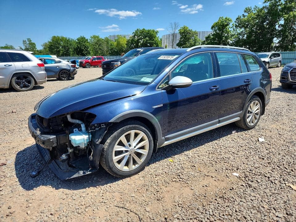 2017 VOLKSWAGEN GOLF ALLTRACK S - 1