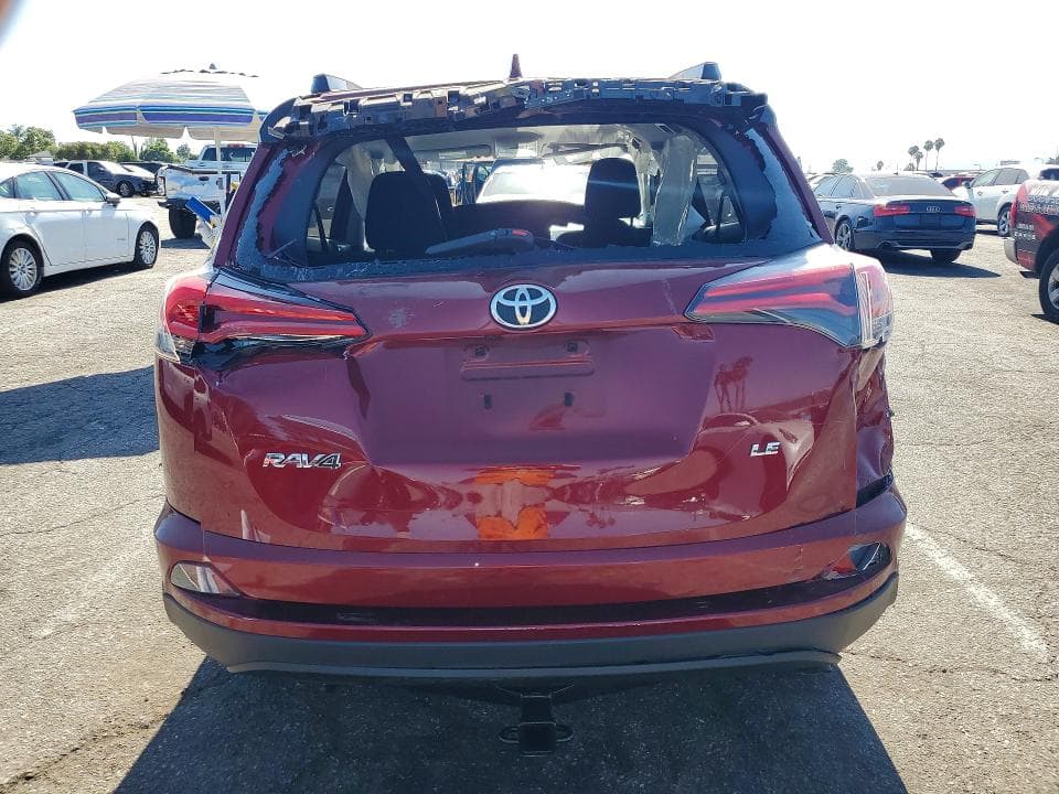 2018 TOYOTA RAV4 LE 6