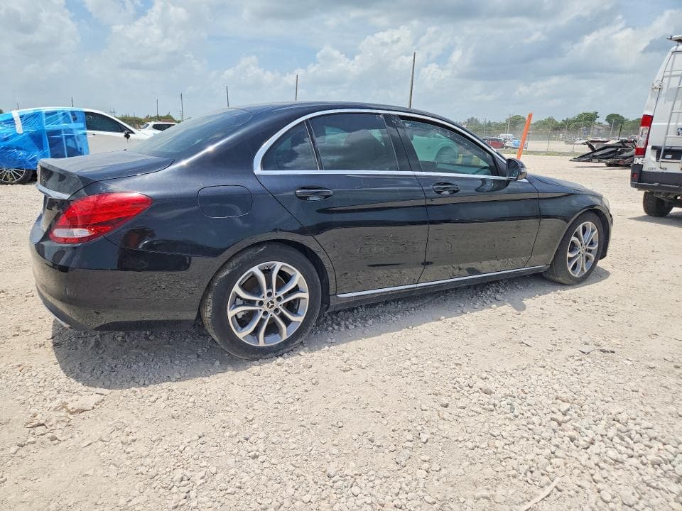 2018 MERCEDES-BENZ C 300 300 3
