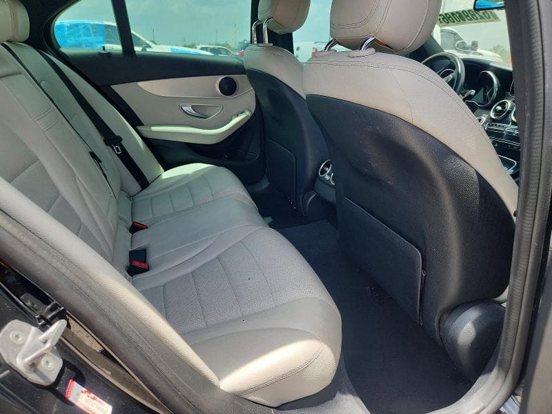 2018 MERCEDES-BENZ C 300 300 10