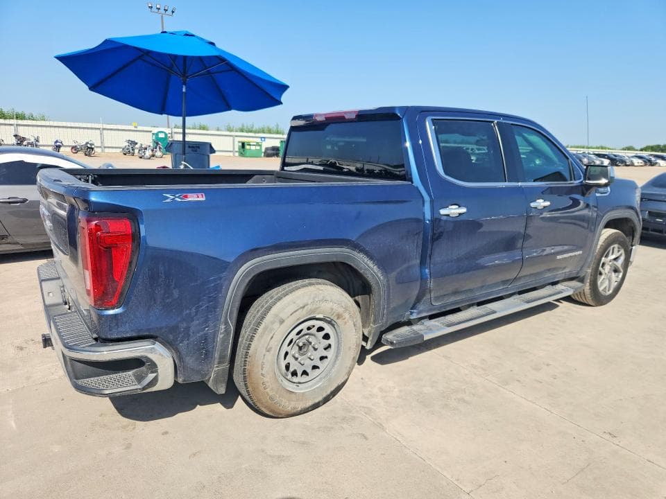 2022 GMC SIERRA K1500 SLT 3