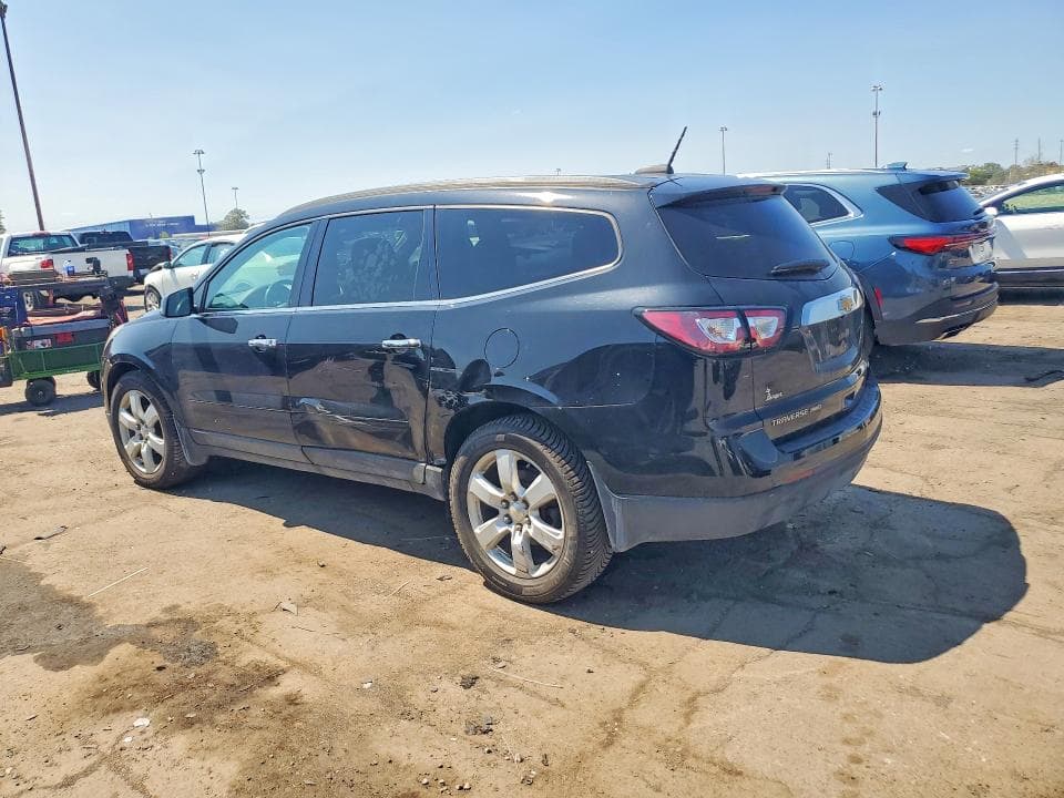 2017 CHEVROLET TRAVERSE LT 2