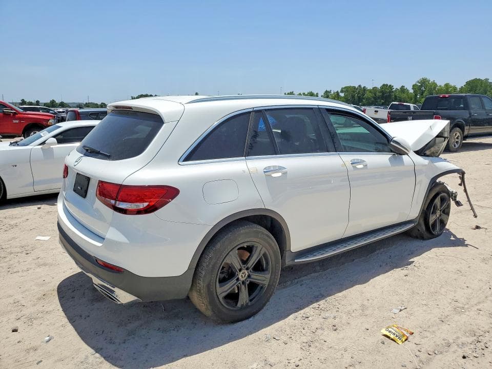 2018 MERCEDES-BENZ GLC 300 300 3