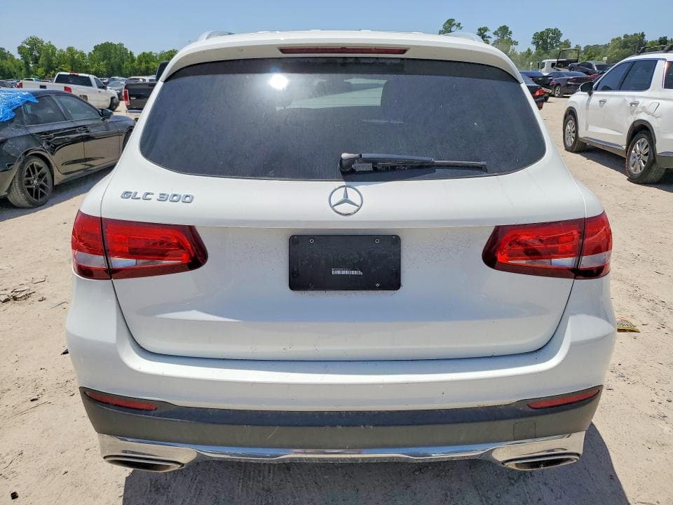 2018 MERCEDES-BENZ GLC 300 300 6