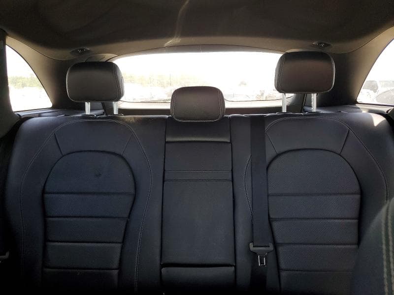2018 MERCEDES-BENZ GLC 300 300 10