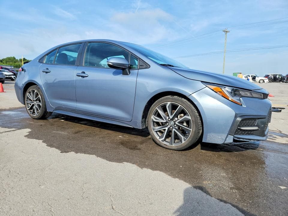 2020 TOYOTA COROLLA SE 4