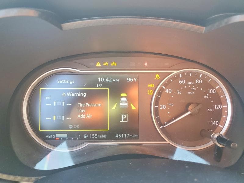 2025 NISSAN VERSA SR 9