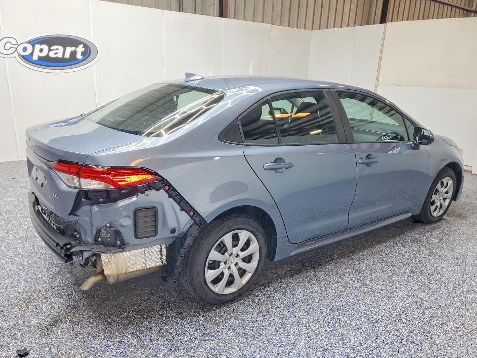 2026 TOYOTA COROLLA LE 3