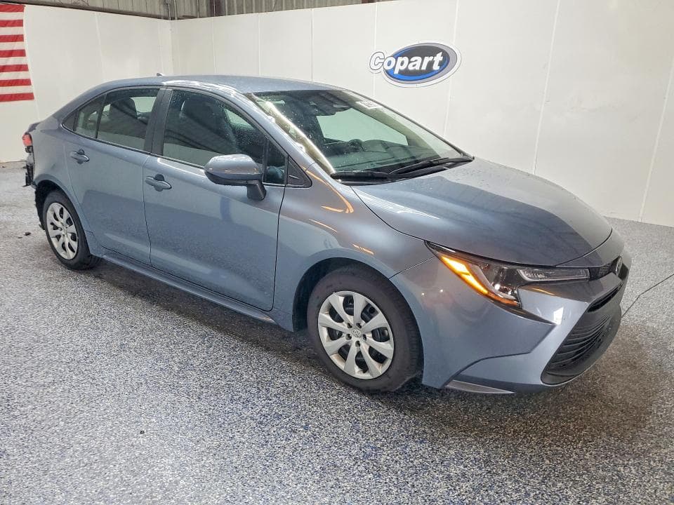 2026 TOYOTA COROLLA LE 4
