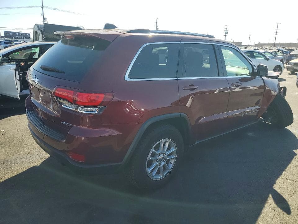 2020 JEEP GRAND CHEROKEE LAREDO 3