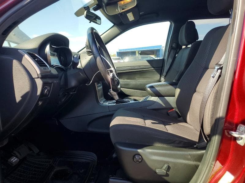 2020 JEEP GRAND CHEROKEE LAREDO 7