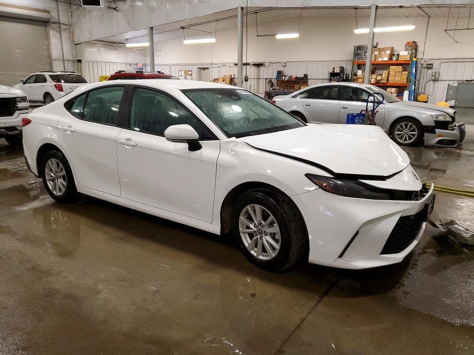 2025 TOYOTA CAMRY LE 4