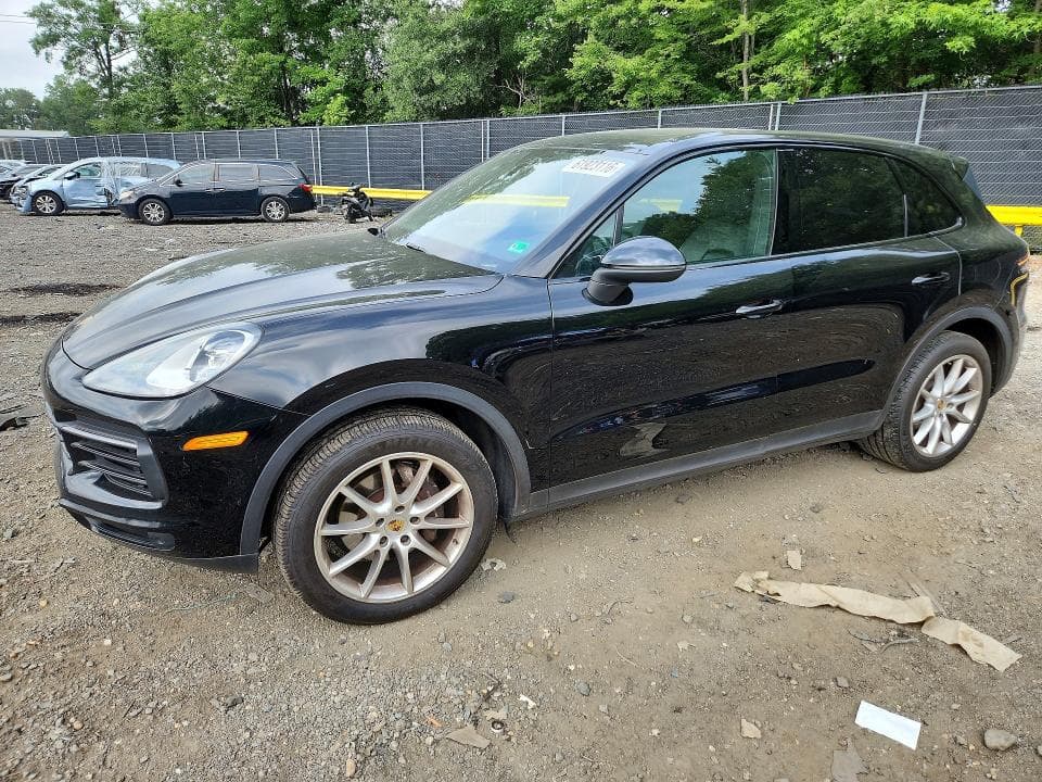 2019 PORSCHE CAYENNE