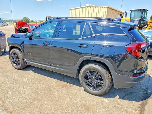 2022 GMC TERRAIN AT4 2