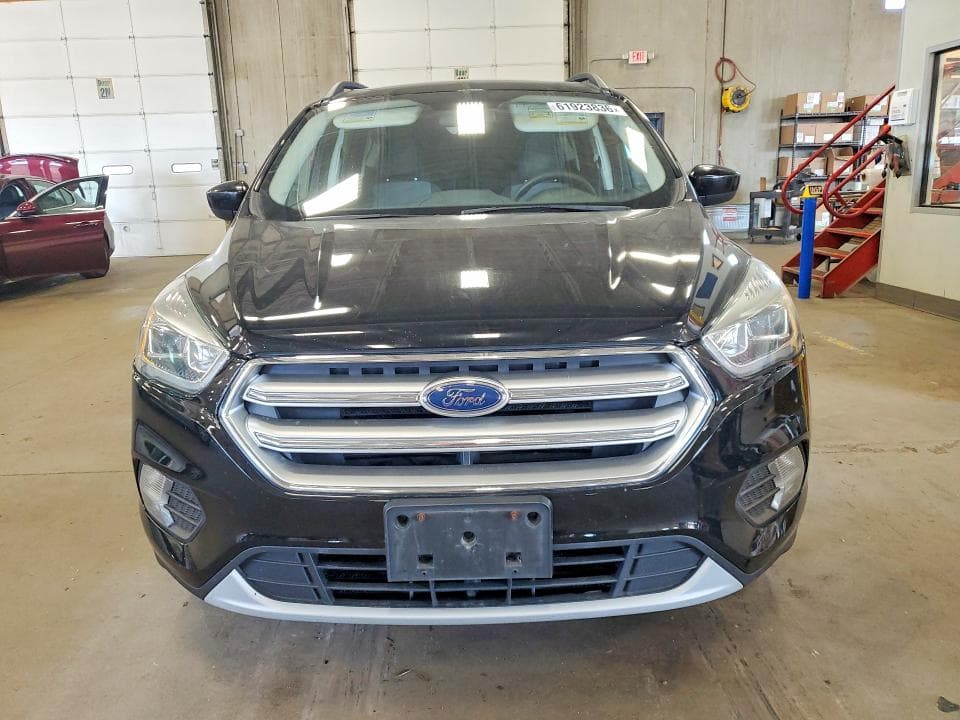 2017 FORD ESCAPE SE 5