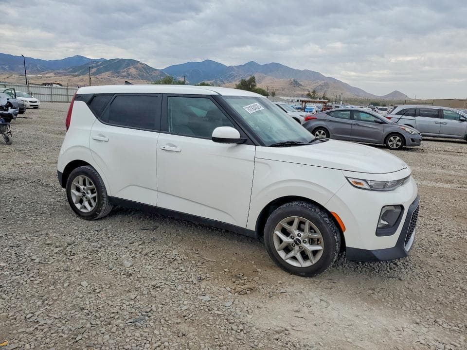 2022 KIA SOUL S 4