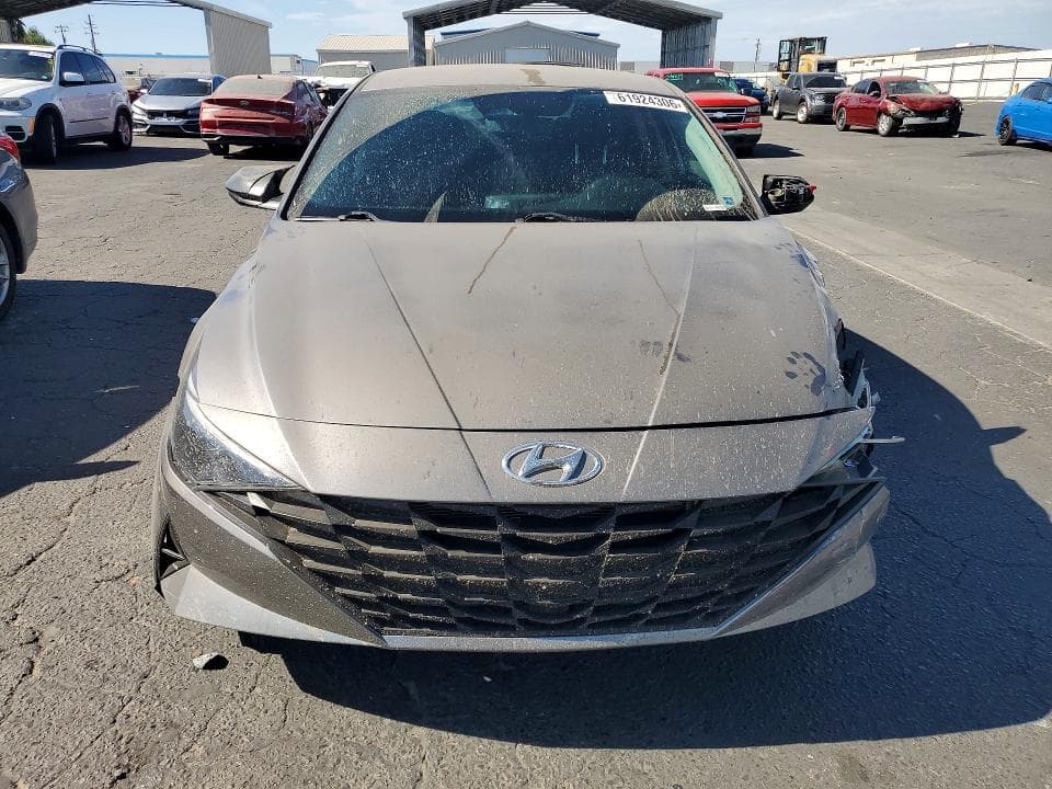 2023 HYUNDAI ELANTRA SEL 5