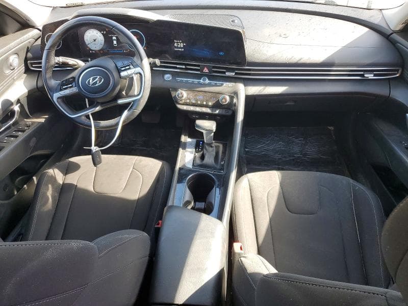 2023 HYUNDAI ELANTRA SEL 8