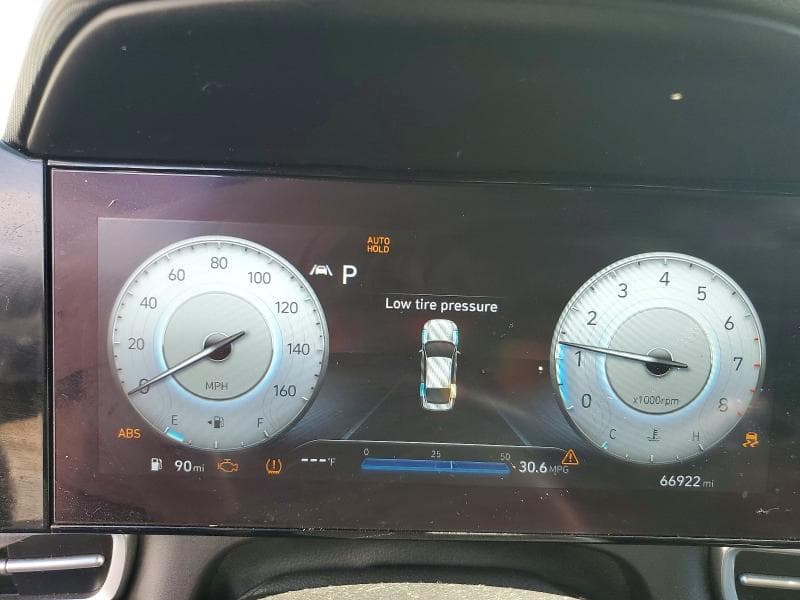 2023 HYUNDAI ELANTRA SEL 9