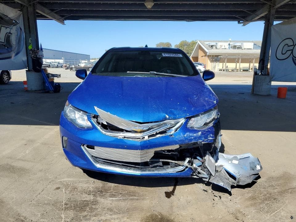2017 CHEVROLET VOLT LT 5