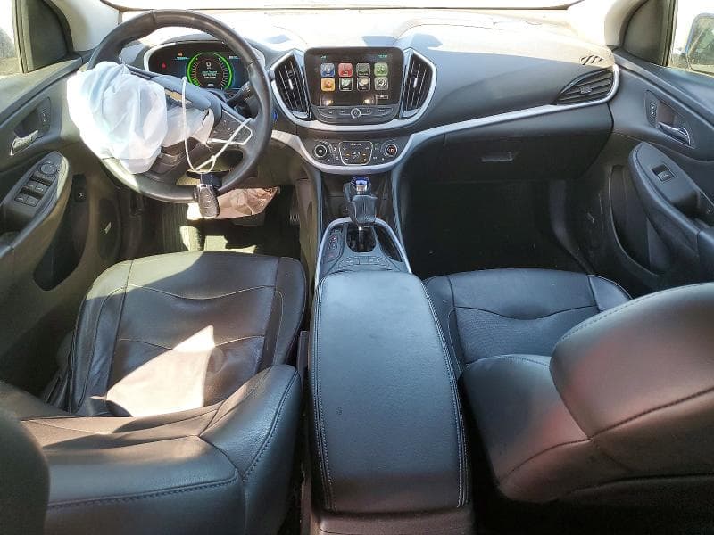 2017 CHEVROLET VOLT LT 8