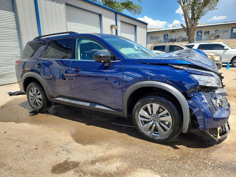 2026 NISSAN PATHFINDER SV 4