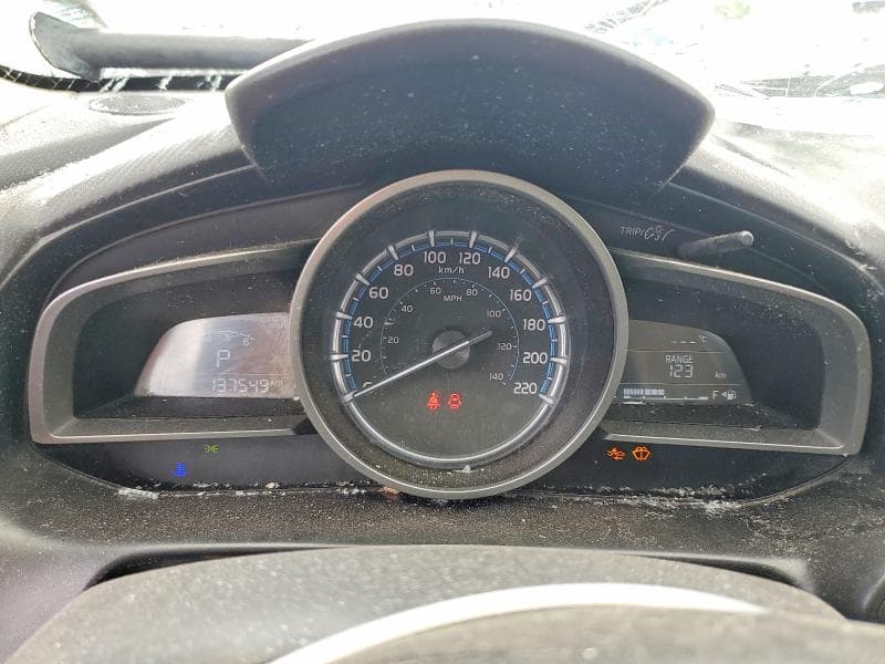 2020 TOYOTA YARIS HATCHBACK LE 9