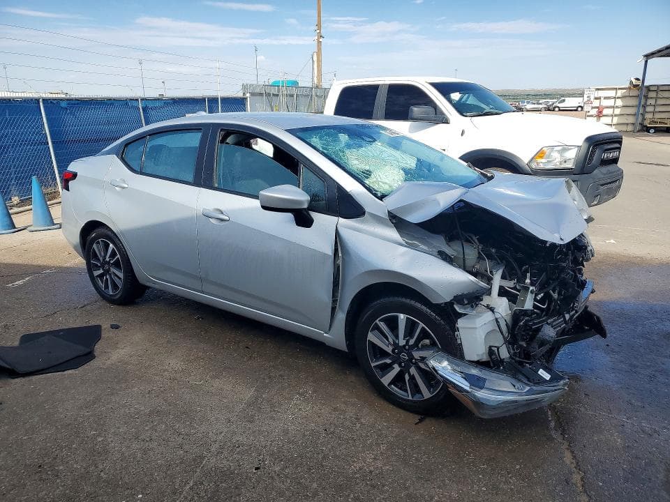 2025 NISSAN VERSA SV 4