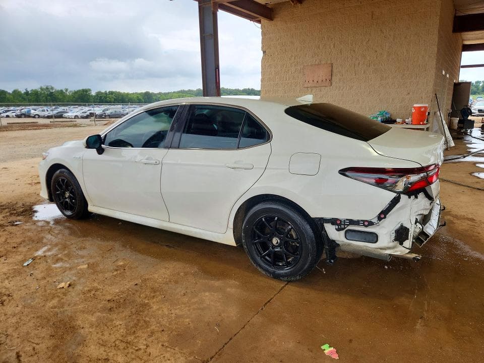 2021 TOYOTA CAMRY LE 2