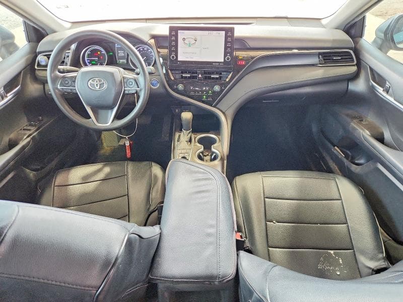 2021 TOYOTA CAMRY LE 8