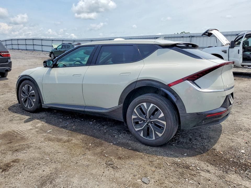 2024 KIA EV6 WIND 2