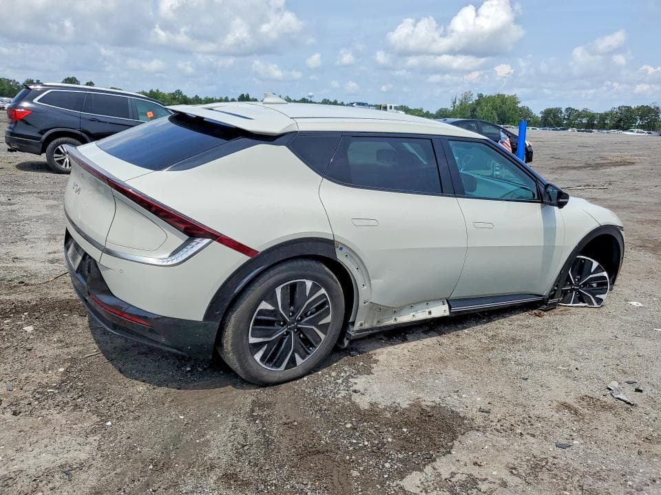 2024 KIA EV6 WIND 3