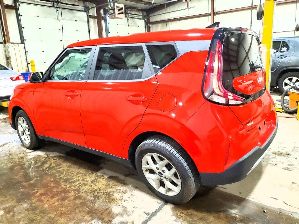 2023 KIA SOUL LX 2