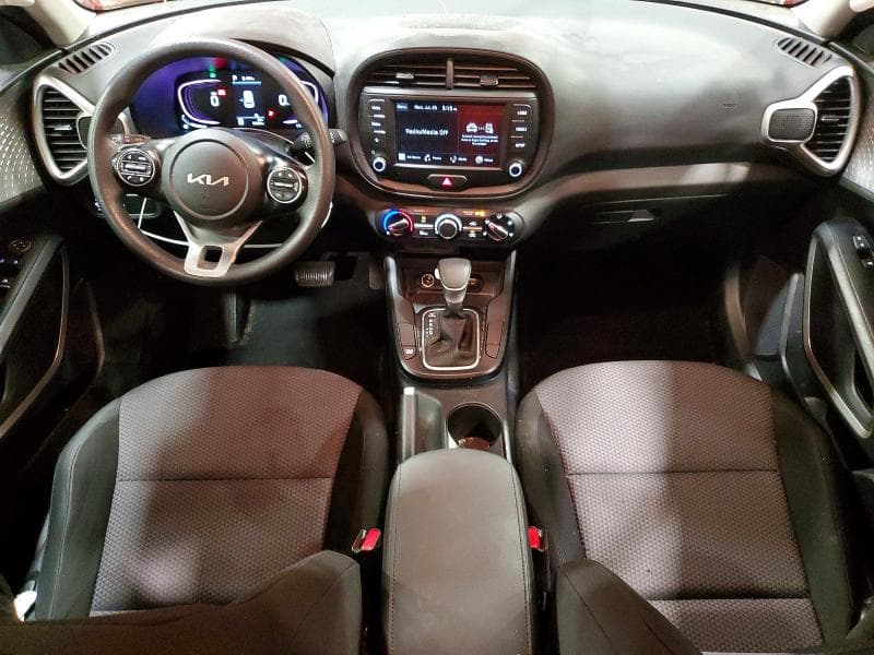 2023 KIA SOUL LX 8