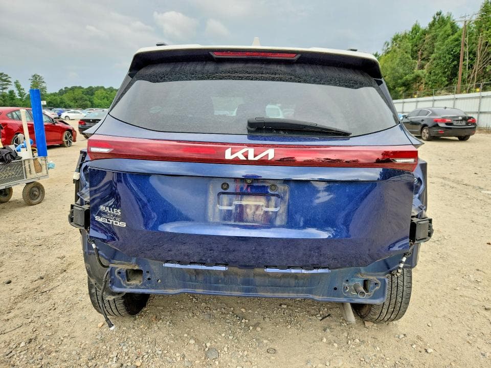 2024 KIA SELTOS S 6