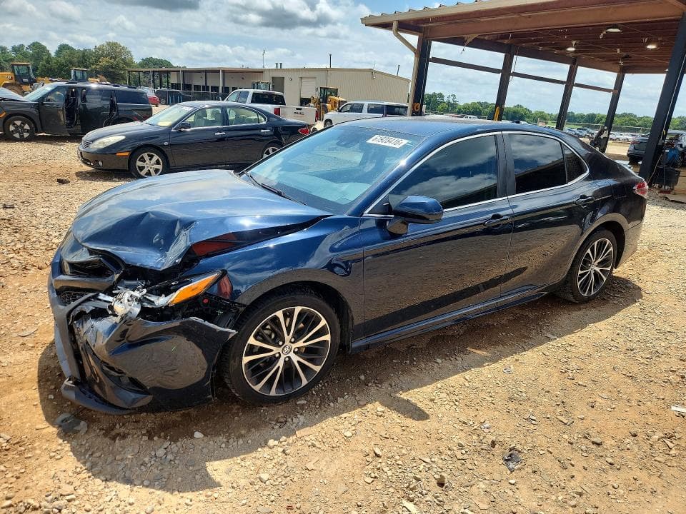 2019 TOYOTA CAMRY SE SE - 1
