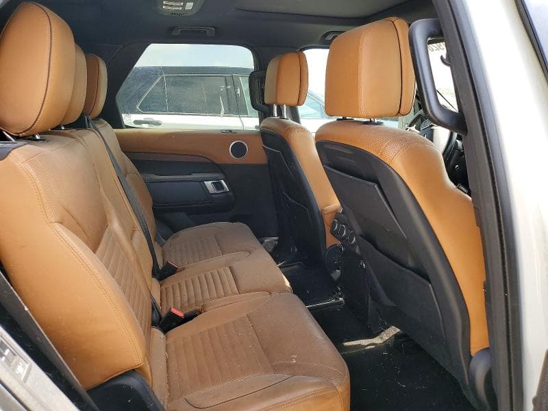 2017 LAND ROVER DISCOVERY HSE LUXURY 10
