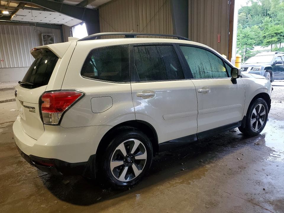2017 SUBARU FORESTER 2.5I LIMITED 3