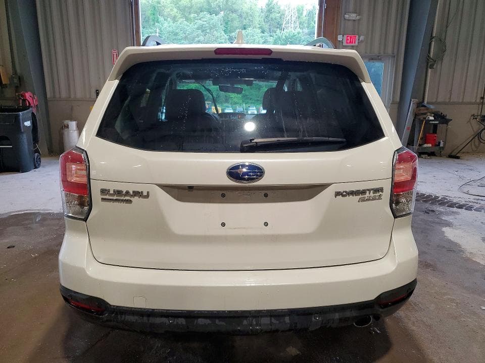2017 SUBARU FORESTER 2.5I LIMITED 6
