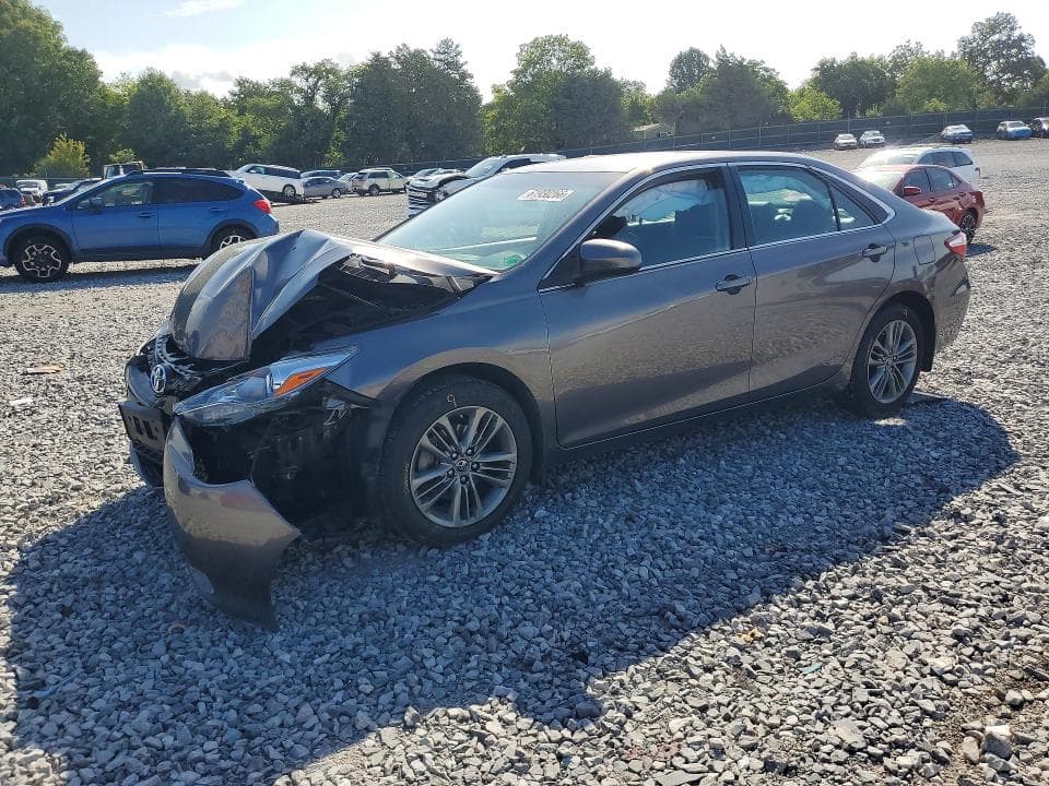 2017 TOYOTA CAMRY SE - 1